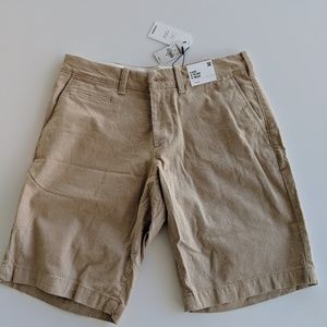 Express Classic Fit 10" Stretch Textured Short NWT